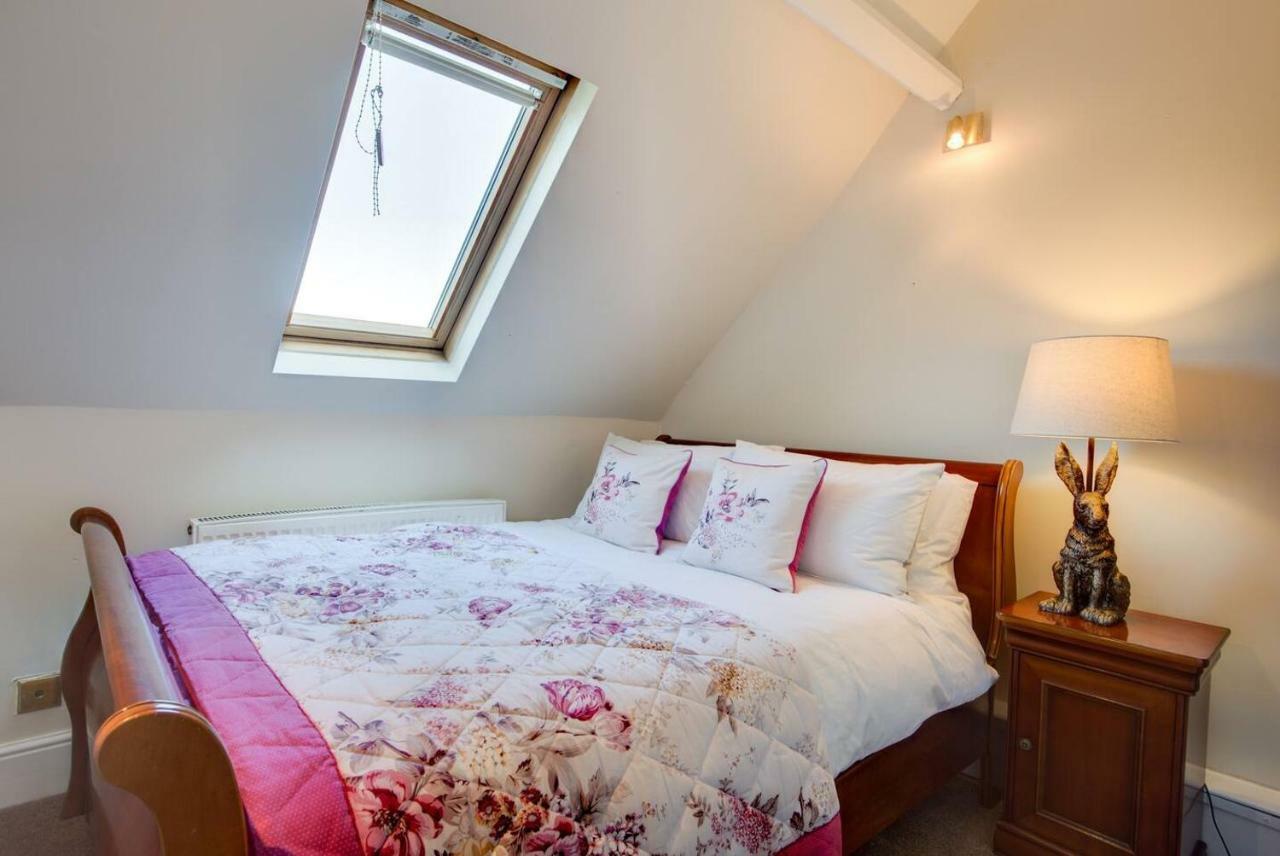Mexborough Carnegie Library: Shakespeare Apartment 3 Bedroom מראה חיצוני תמונה